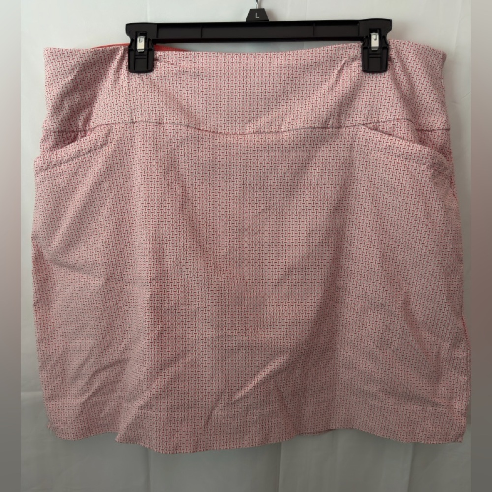 🛍️SC & Co Pink Patterned Skort - Picture 2 of 10